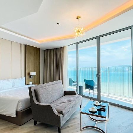 Rollton Ocean View Apartment Нячанг Экстерьер фото
