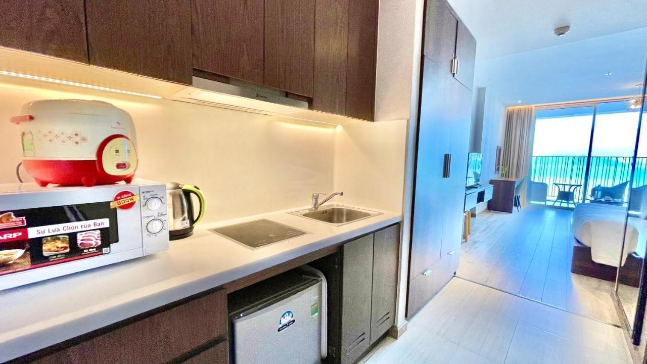 Rollton Ocean View Apartment Нячанг Экстерьер фото