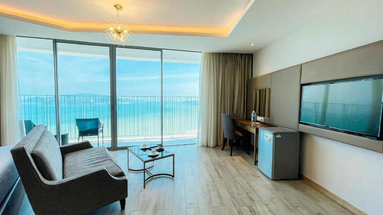 Rollton Ocean View Apartment Нячанг Экстерьер фото